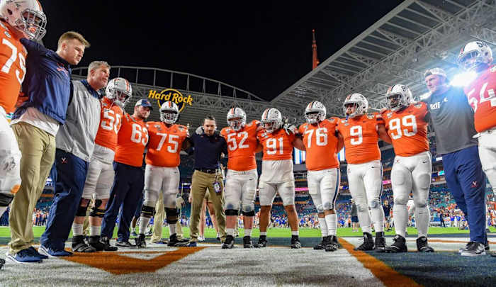 Virginia Cavaliers football Hard Rock Stadium